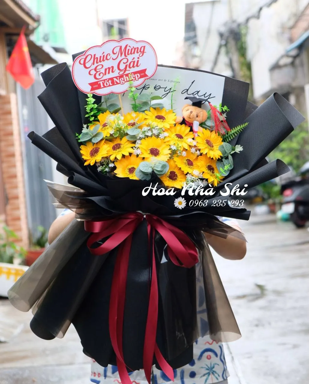 Bó Hoa Tốt Nghiệp - 100
