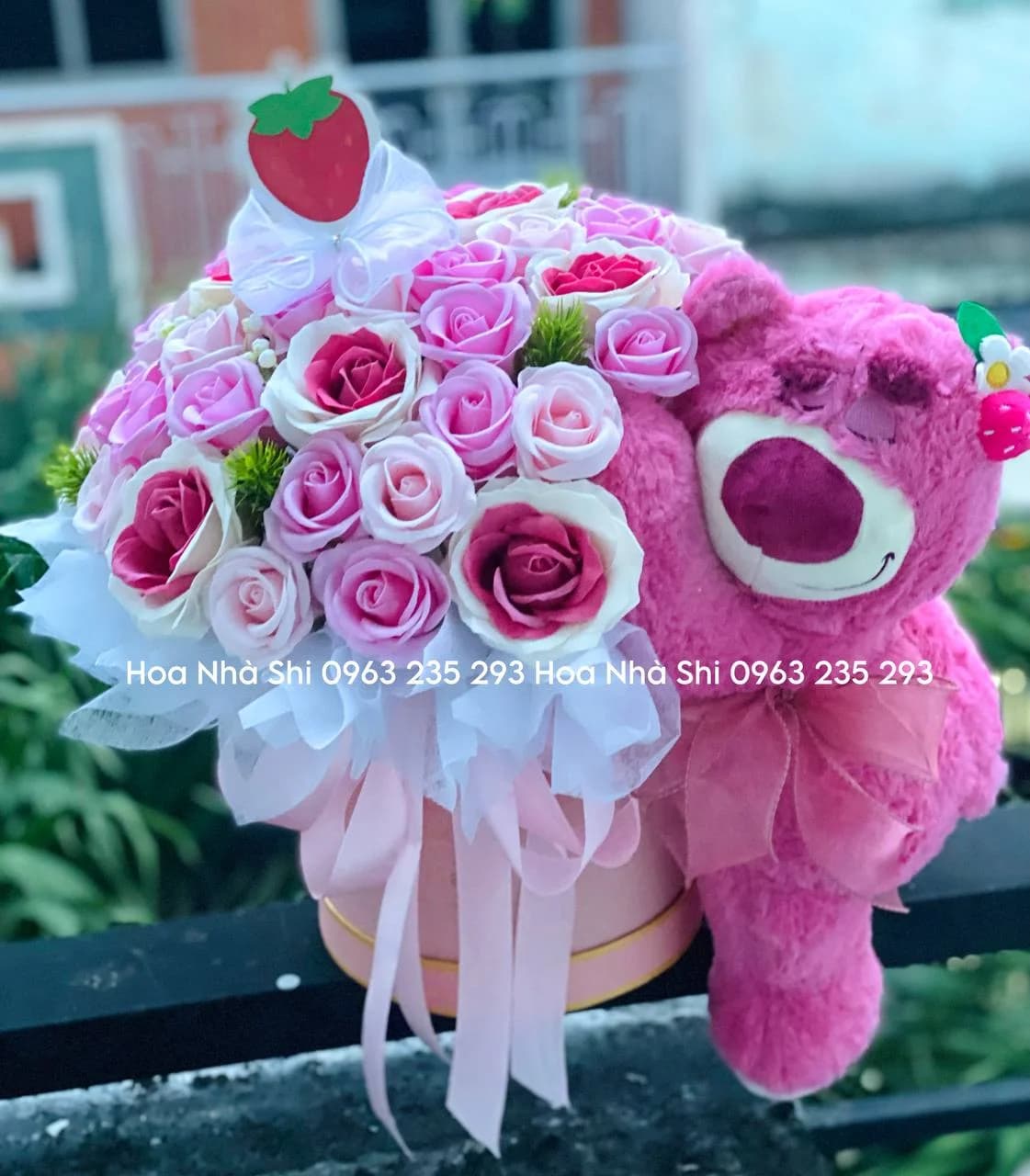 Hộp Hoa Sáp Thơm Mix Gấu Bông - 081